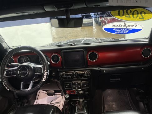 Used 2020 Jeep Gladiator Rubicon w/ Dual Top Group image 22