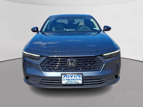 Certified 2023 Honda Accord EX image 3