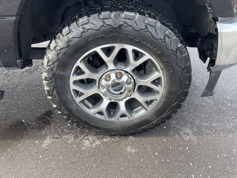 Used 2020 Ford F250 Lariat w/ Lariat Ultimate Package image 16