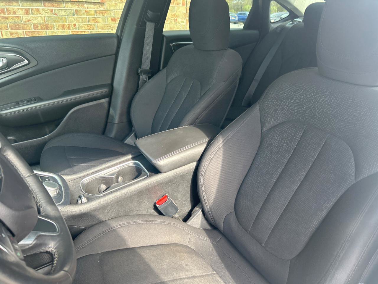 Used 2016 Chrysler 200 Limited w/ Convenience Group FWD image 19