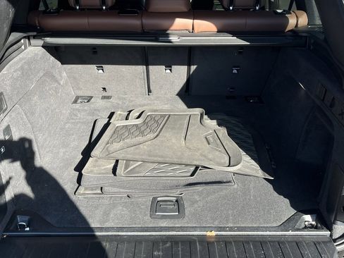 Used 2023 BMW X5 M50i w/ Climate Comfort Package image 23