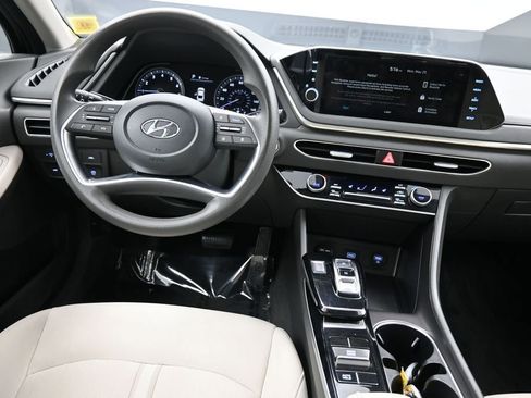 Certified 2023 Hyundai Sonata SEL FWD image 19