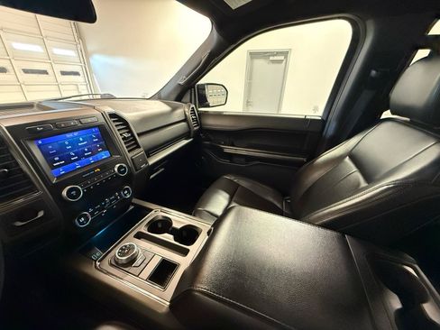Used 2021 Ford Expedition XLT RWD image 21