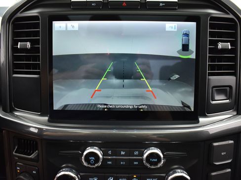 Used 2022 Ford F150 XLT w/ Equipment Group 302A High image 29