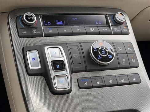 Used 2020 Hyundai Palisade Limited AWD/4WD image 26