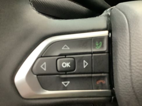 New 2026 Jeep Compass Latitude AWD/4WD image 14