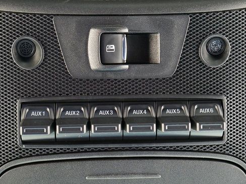 Used 2020 Ford F250 Platinum w/ FX4 Off-Road Package image 53