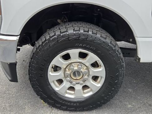 Certified 2024 Ford F250 XLT w/ FX4 Off-Road Package AWD/4WD image 16