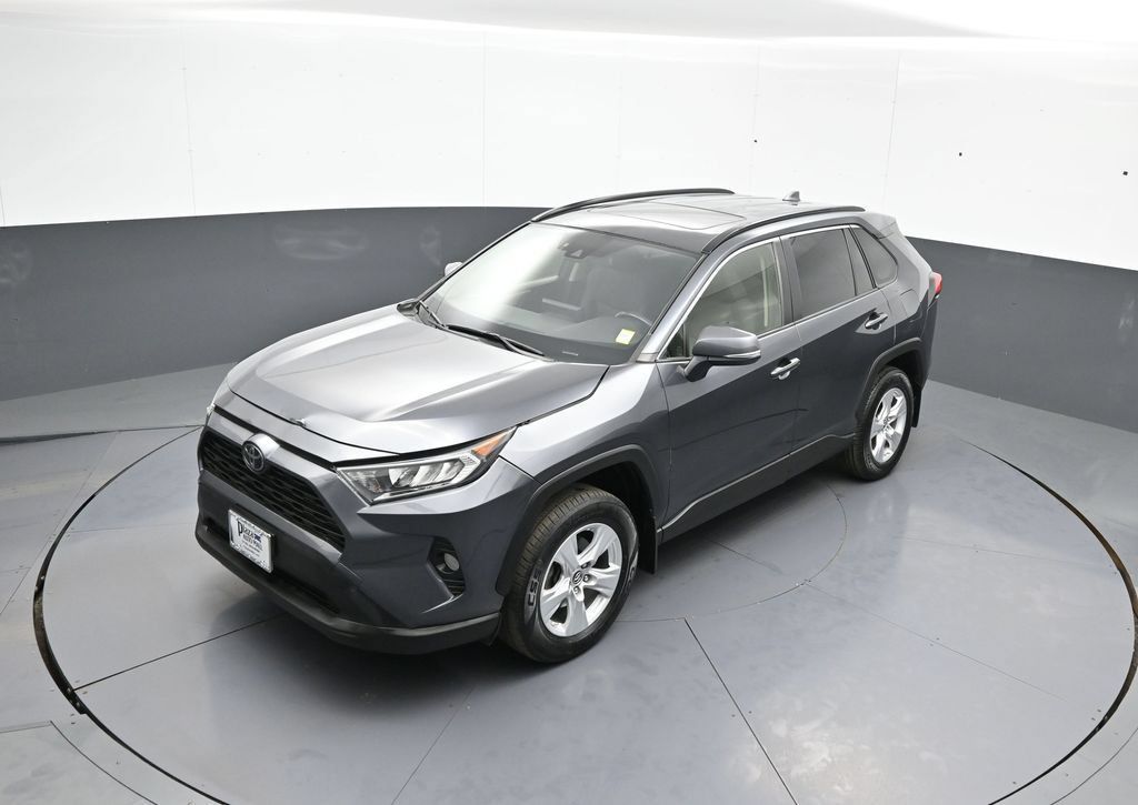 Used 2019 Toyota RAV4 XLE w/ Convenience Package AWD/4WD image 35