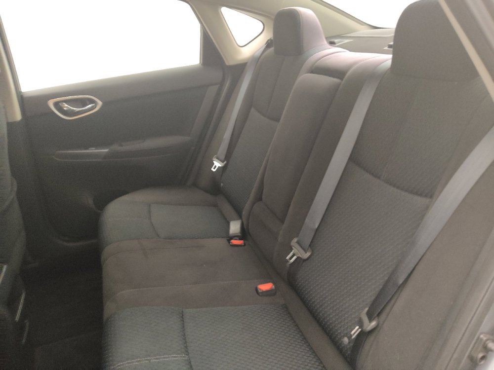 Used 2015 Nissan Sentra SR w/ Navigation Package FWD image 18