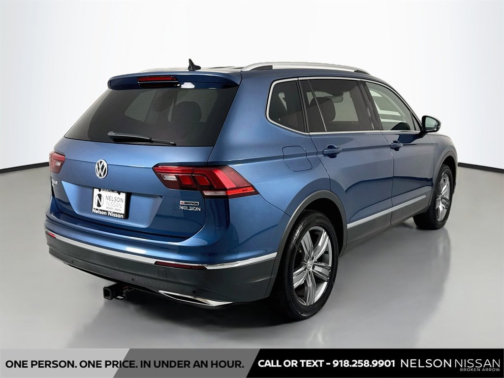 Used 2020 Volkswagen Tiguan SEL AWD/4WD image 5