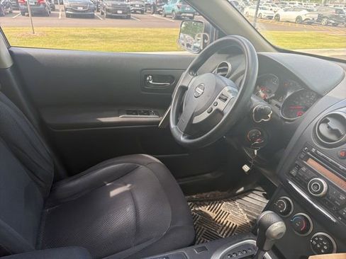 Used 2012 Nissan Rogue S FWD image 11