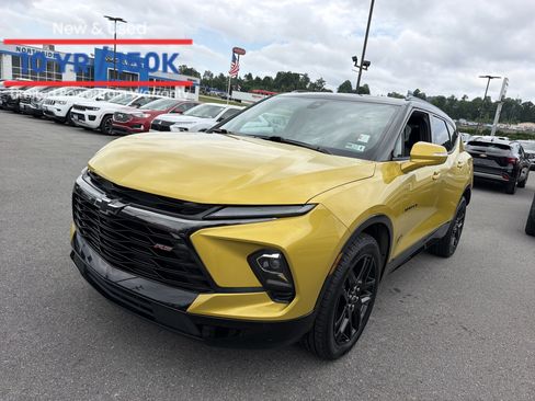 Used 2024 Chevrolet Blazer RS w/ Driver Confidence II Package AWD/4WD image 1