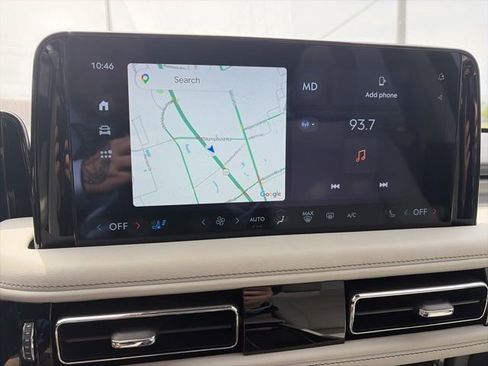 Used 2025 Lincoln Aviator 2WD w/ Equipment Group 101A image 17