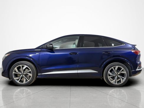 Certified 2023 Audi Q4 e-tron Premium w/ Convenience Package AWD/4WD image 2