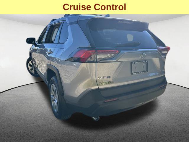 Used 2019 Toyota RAV4 LE w/ All Weather Liner Package AWD/4WD image 10
