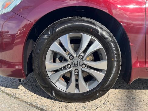 Used 2013 Honda Accord LX image 29