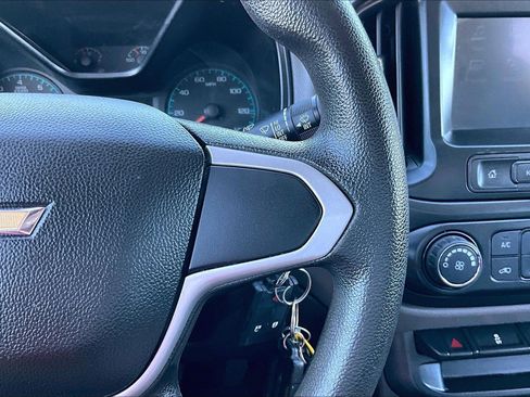 Used 2018 Chevrolet Colorado W/T w/ WT Convenience Package AWD/4WD image 20