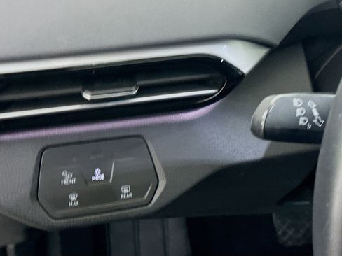 Used 2023 Volkswagen ID.4 S RWD image 16