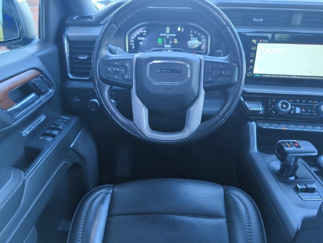 Used 2023 GMC Sierra 1500 Denali AWD/4WD image 2