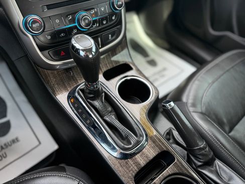 Used 2016 Chevrolet Malibu LTZ image 22