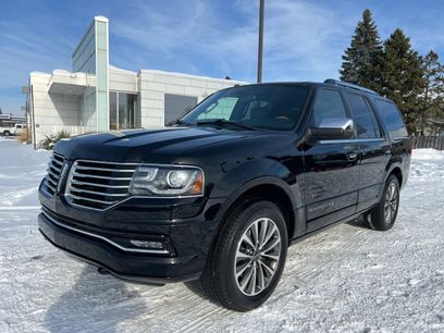 Used 2017 Lincoln Navigator Select