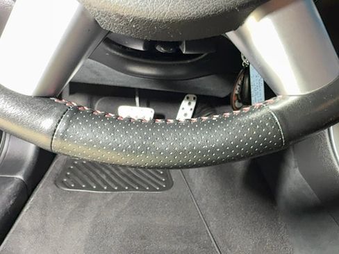 Used 2005 Pontiac GTO RWD image 42