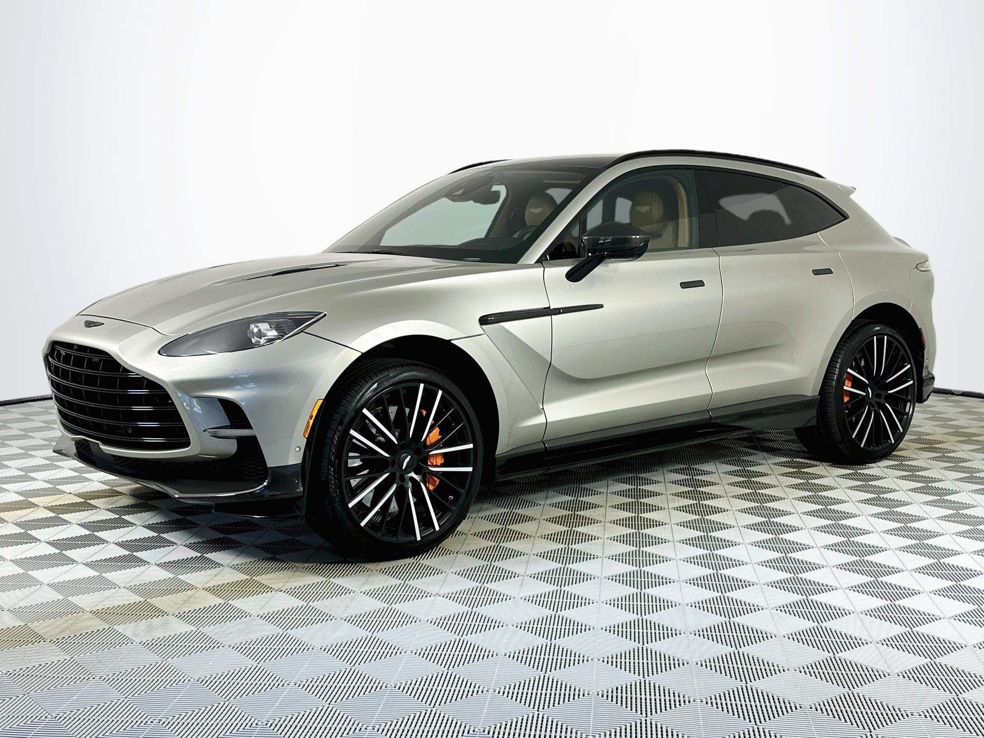 Used 2023 Aston Martin DBX 707 AWD/4WD image 13