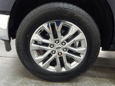 New 2025 Ford F150 Lariat w/ Equipment Group 501A Mid image 11