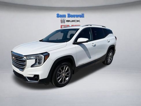 Certified 2023 GMC Terrain SLT FWD image 4