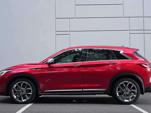 Used 2021 INFINITI QX50 Autograph w/ Premium White Leather Package FWD image 8