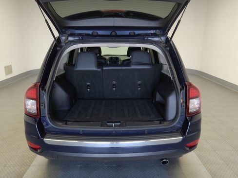 Used 2016 Jeep Compass High Altitude image 29