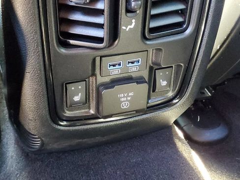 Used 2022 Dodge Durango GT AWD/4WD image 17