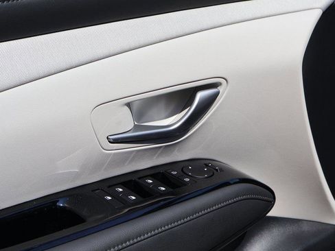 New 2026 Hyundai Tucson Limited image 23