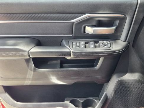 Certified 2026 RAM 2500 Big Horn AWD/4WD image 30