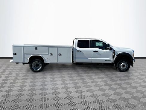 New 2025 Ford F550 2WD Crew Cab Super Duty image 4