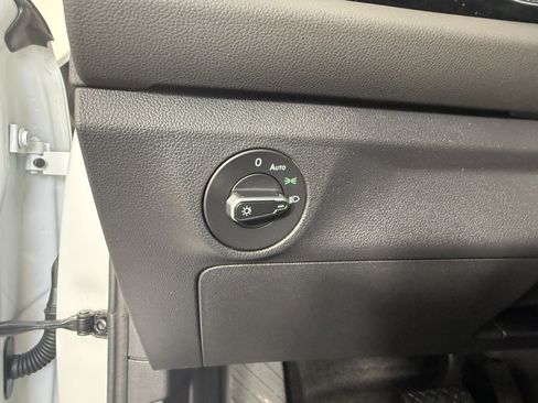 Used 2026 Volkswagen Jetta S FWD image 20