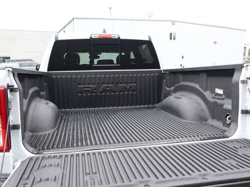 Used 2023 RAM 1500 Big Horn AWD/4WD image 15