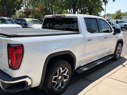 Used 2024 GMC Sierra 1500 SLT RWD image 4