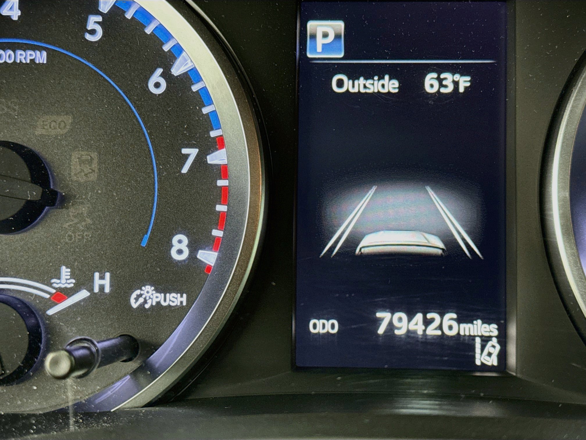 Used 2018 Toyota Highlander Plus FWD image 18