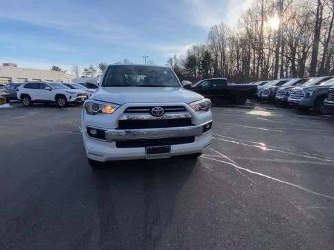 Used 2022 Toyota 4Runner Limited image 8