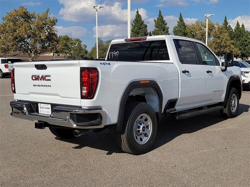 Used 2026 GMC Sierra 2500 Pro w/ 1SA Pro Safety Plus Package image 11