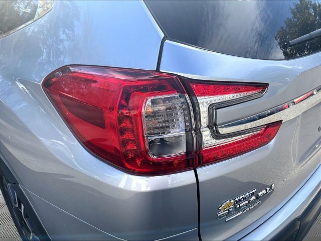 Used 2023 Subaru Ascent Limited AWD/4WD image 32