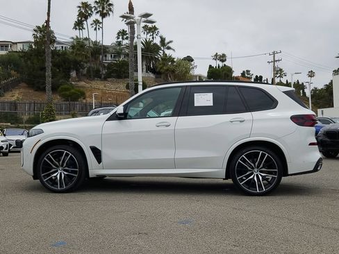 Used 2025 BMW X5 xDrive40i w/ M Sport Package AWD/4WD image 24