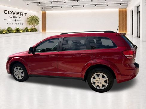 Used 2020 Dodge Journey SE FWD image 9