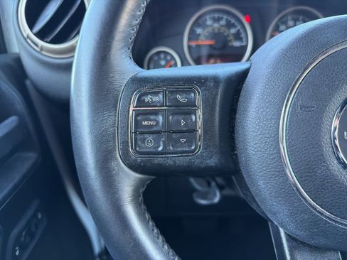 Used 2017 Jeep Wrangler 75th Anniversary image 16