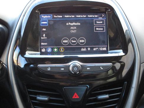 Used 2021 Chevrolet Spark LT image 19