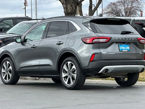 Certified 2025 Ford Escape Platinum image 6