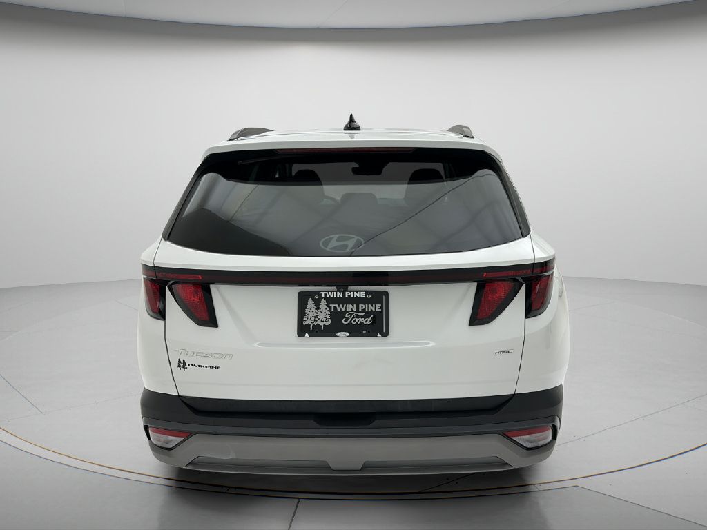 Used 2025 Hyundai Tucson SEL AWD/4WD image 7