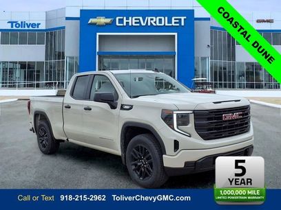 New 2026 GMC Sierra 1500 Pro w/ Graphite Edition